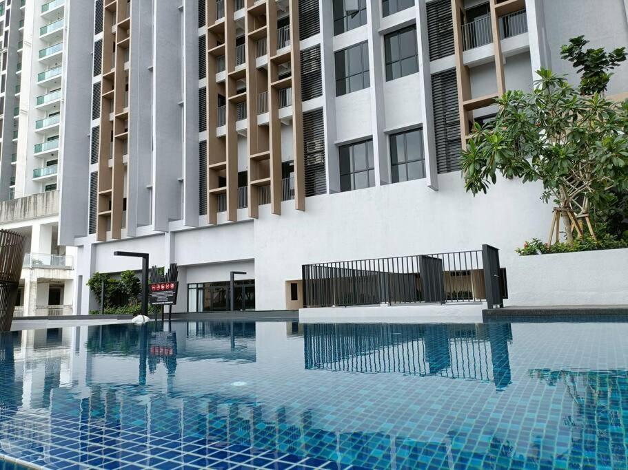 Sky Trees 4 Guests High Floor Smart Tv Garden View A1801 Appartement Johor Bahru Buitenkant foto
