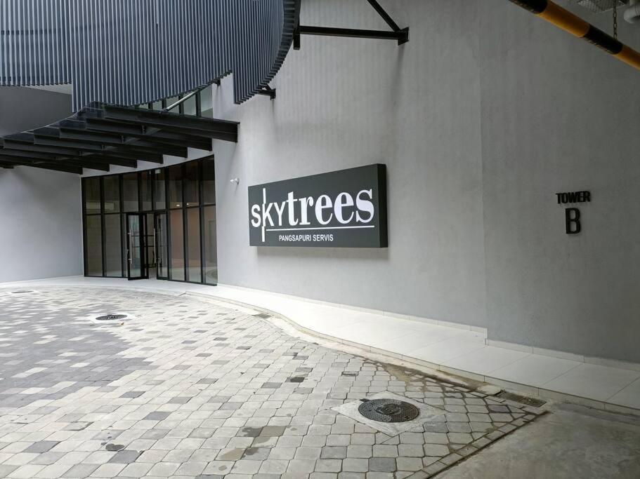 Sky Trees 4 Guests High Floor Smart Tv Garden View A1801 Appartement Johor Bahru Buitenkant foto