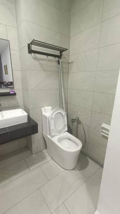 Sky Trees 4 Guests High Floor Smart Tv Garden View A1801 Appartement Johor Bahru Buitenkant foto